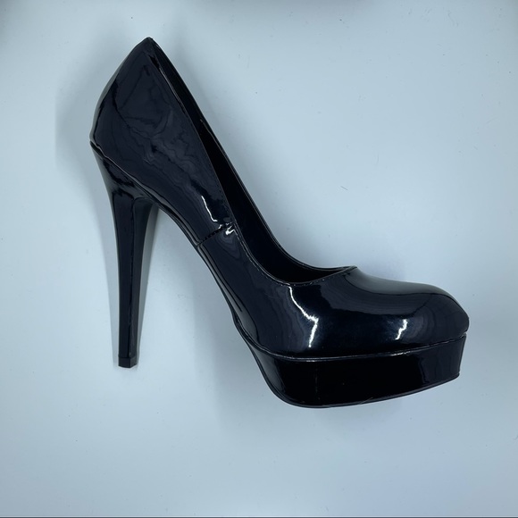 Black Patent Platform High Heels - Picture 4 of 7
